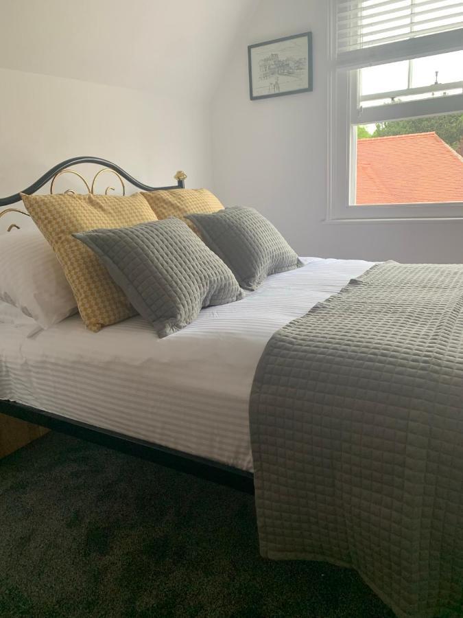 Pierremont En-Suite Rooms Бродстеърс Екстериор снимка